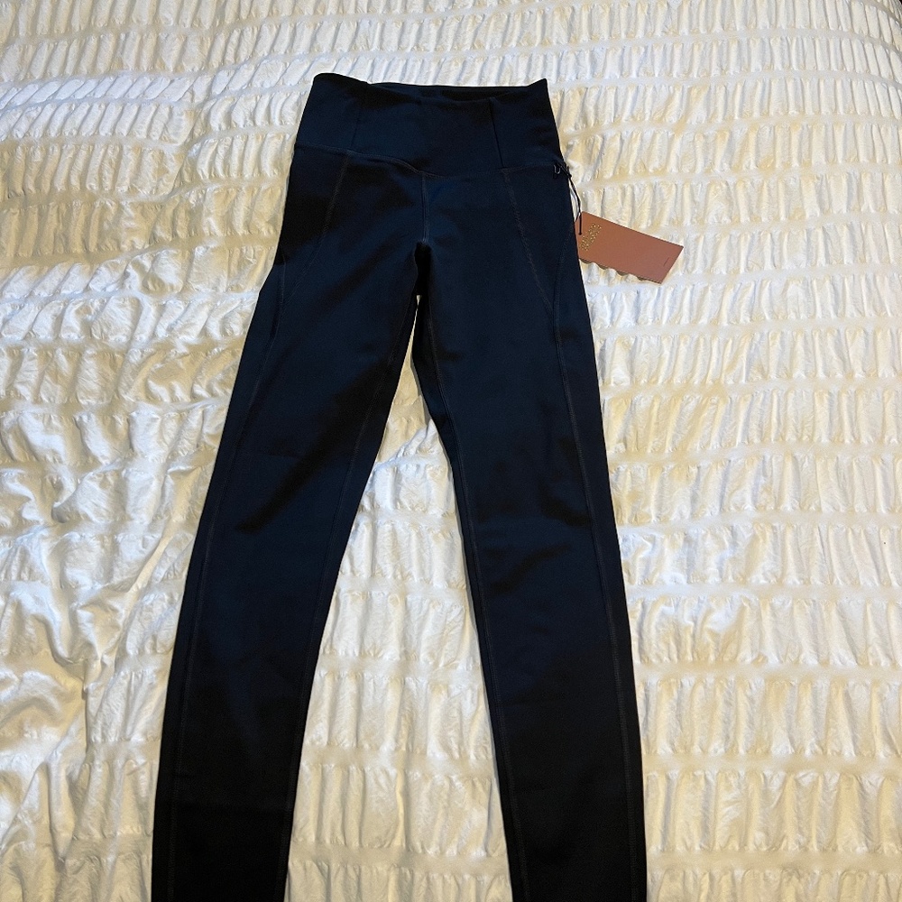 BNWT Girlfriend Collective Black Compressive Pocket Legging XS